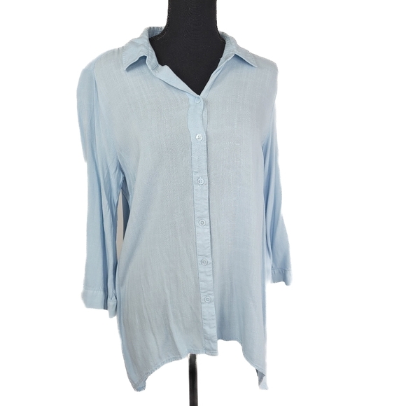 JOAN VASS Asymmetrical Button Down Tunic Blouse Size Medium 100% Rayon - Picture 1 of 7